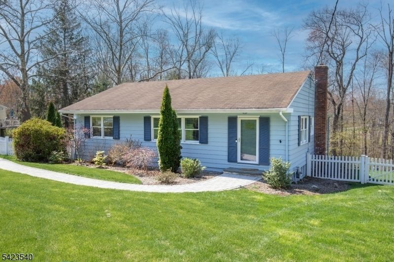 Property photo 2 of 8 <Alttext/>