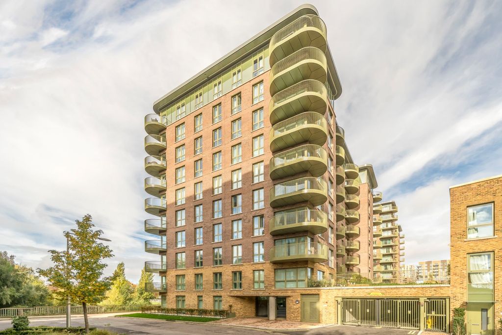 Property photo 2 of 6 Picture No. 12