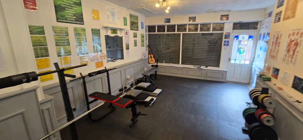 Property photo 2 of 14