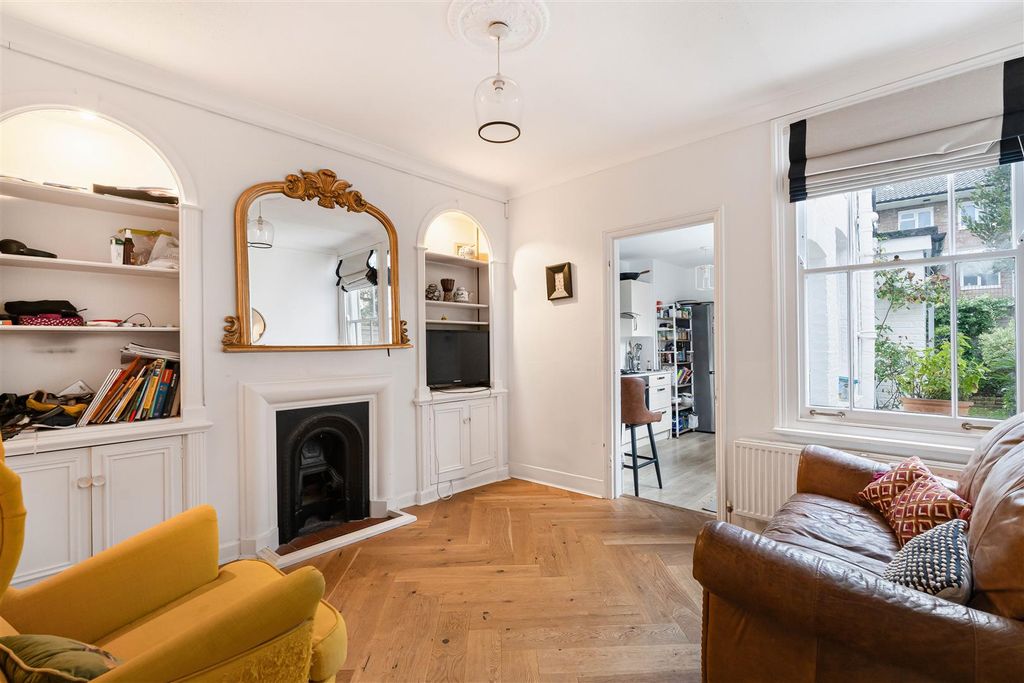 Property photo 3 of 16