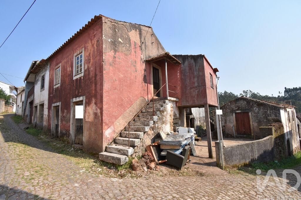 Property photo 1 of 39