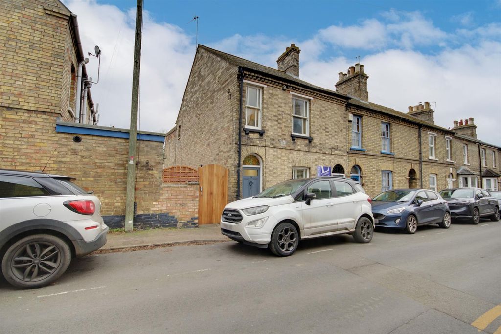 Property photo 1 of 8 Img_5804-Img_5806.Jpg