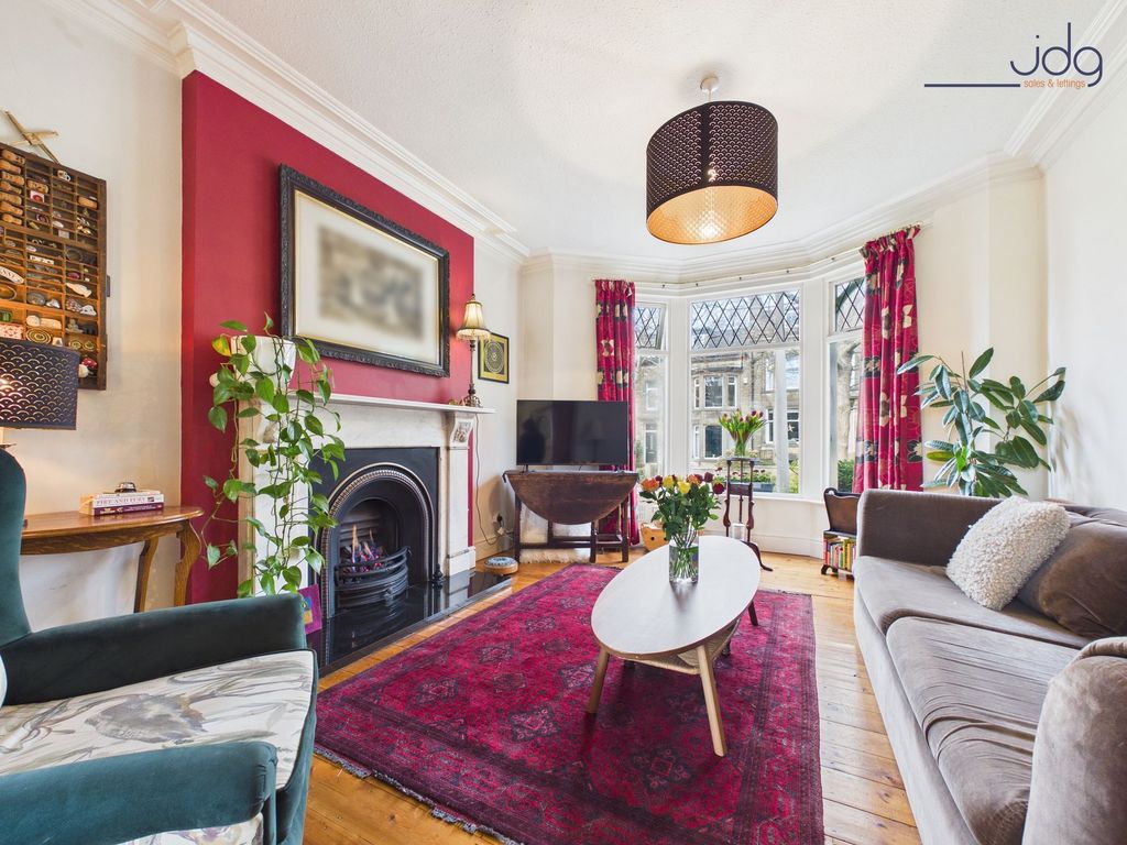 Property photo 2 of 14 Cosy Lounge