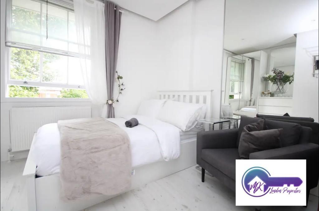 Property photo 3 of 9 Photo 3