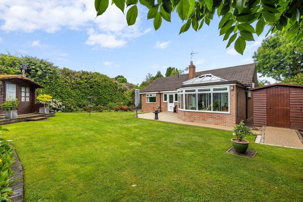 Property photo 1 of 14 Garden