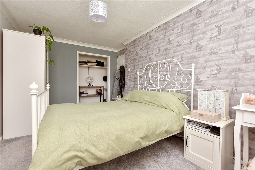 Property photo 1 of 9 Bedroom 1