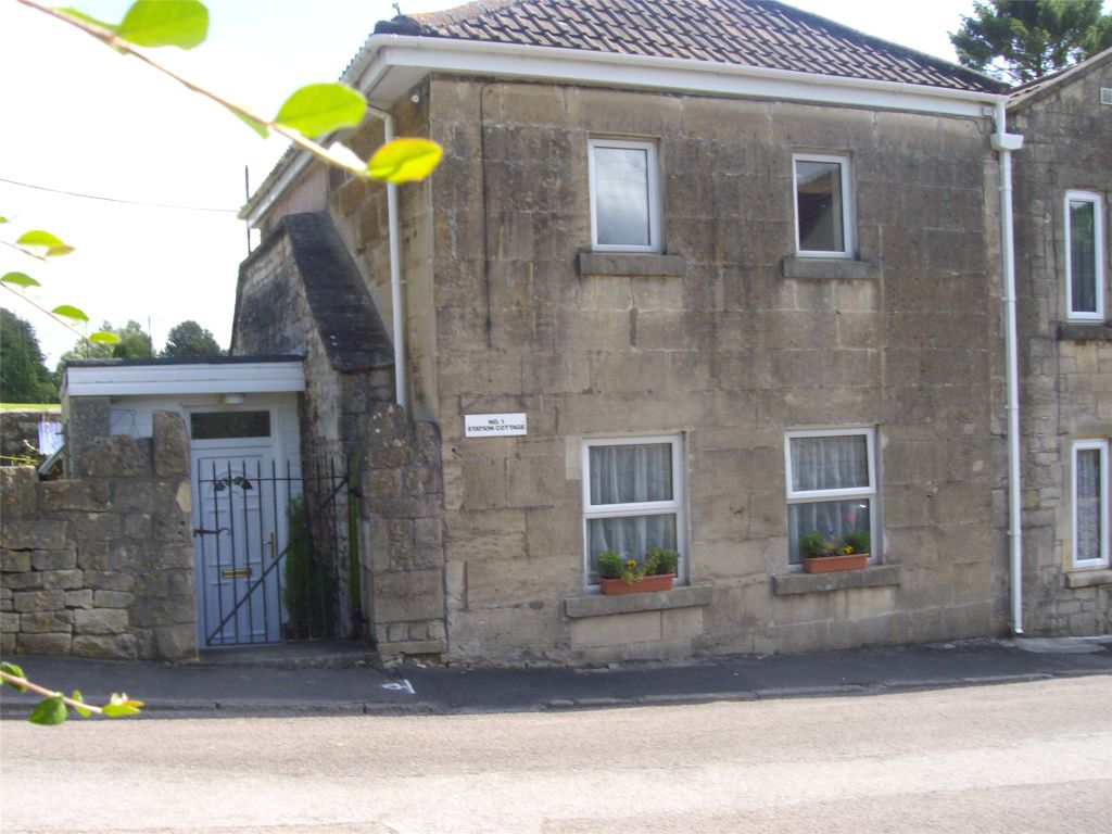 Property photo 1 of 18 External