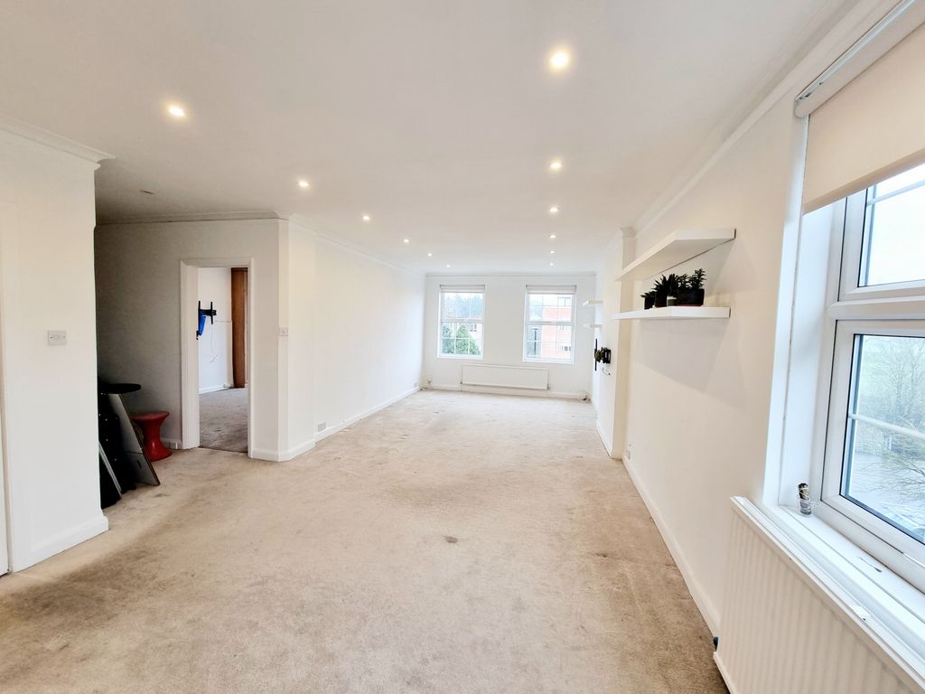 Property photo 2 of 10 Photo 1