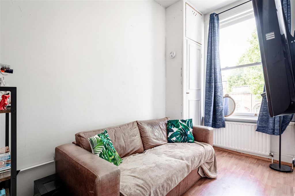 Property photo 2 of 8 Netherwood Road-1.Jpg