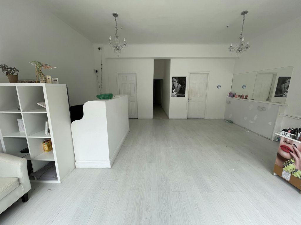 Property photo 3 of 7 Img_1126.Jpg