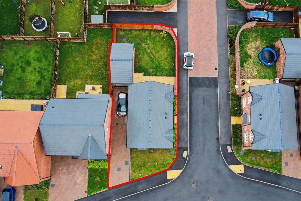 Property photo 2 of 24 Drone_3.Jpeg
