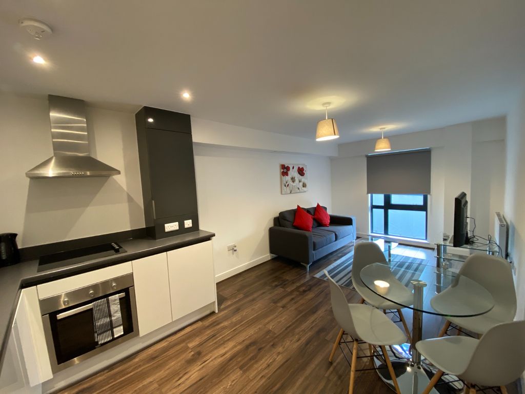 Property photo 3 of 12 6900E41F-c216-4Bf2-8E5d-8648B561Bef4