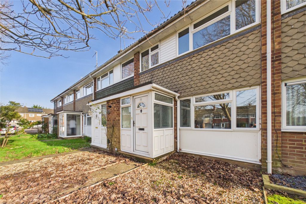 Property photo 2 of 9 Picture No. 12