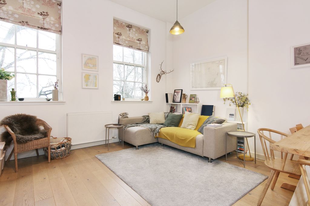 Property photo 2 of 17 Property Image 2