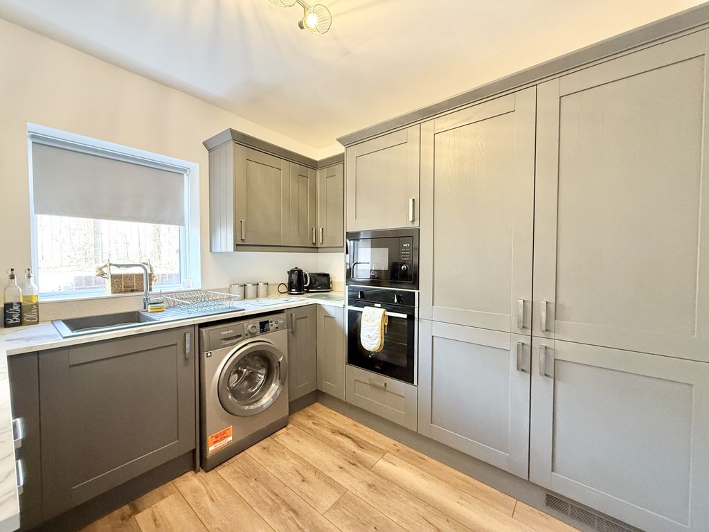 Property photo 3 of 19 Img_8236
