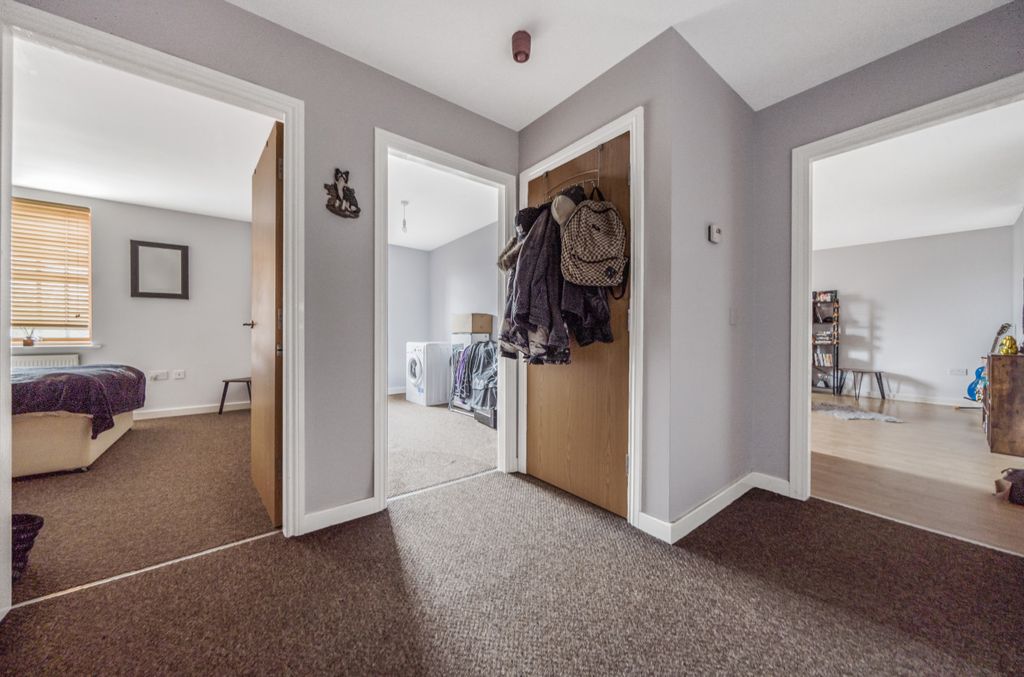 Property photo 2 of 15 976151 (10).Jpg