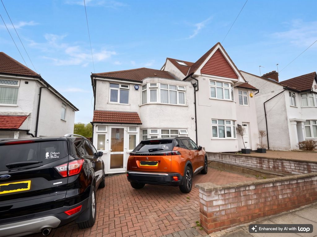 Property photo 2 of 15
