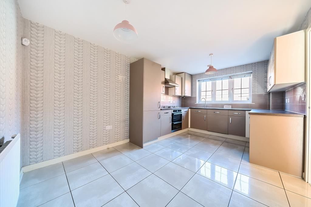 Property photo 2 of 11 Kitchen/Dining Area