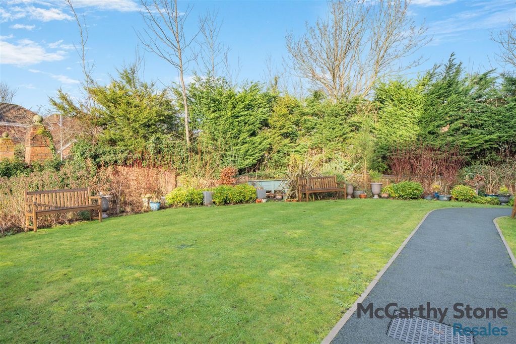 Additional image 18 of 1 bed flat for saleBurlington Gardens, Leyland PR25