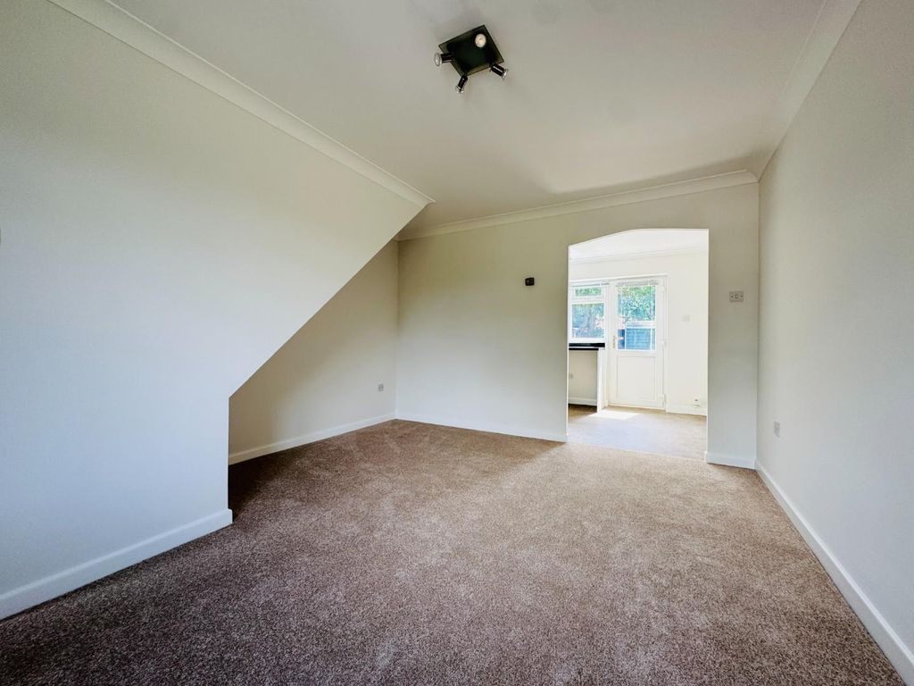 Property photo 2 of 16 Img_3417.Jpg