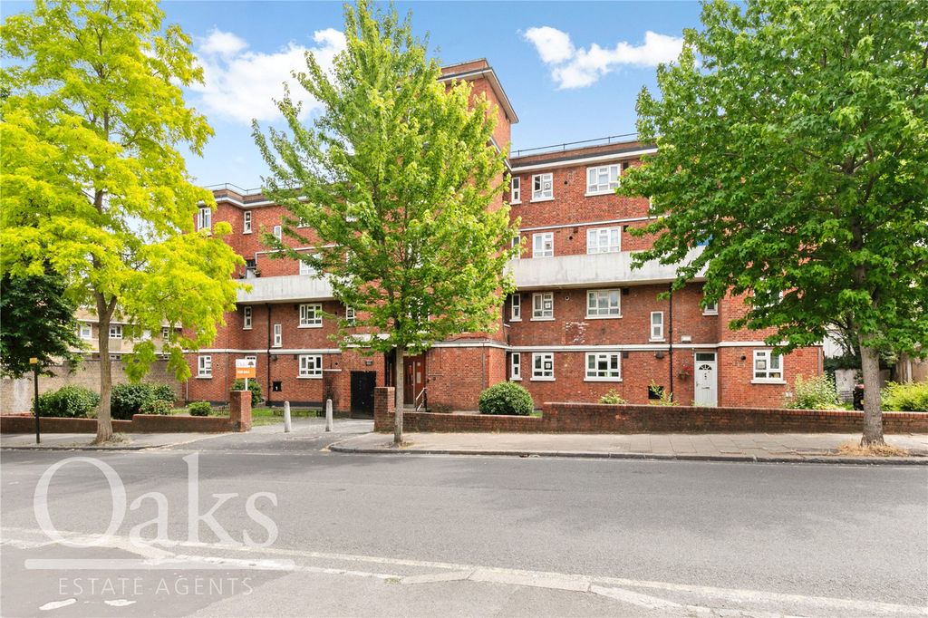 Property photo 1 of 10 Picture No. 12