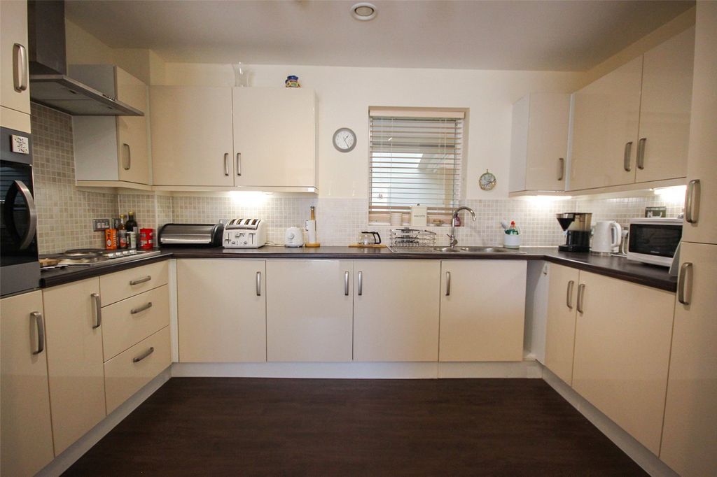 Property photo 3 of 13 Picture No. 05