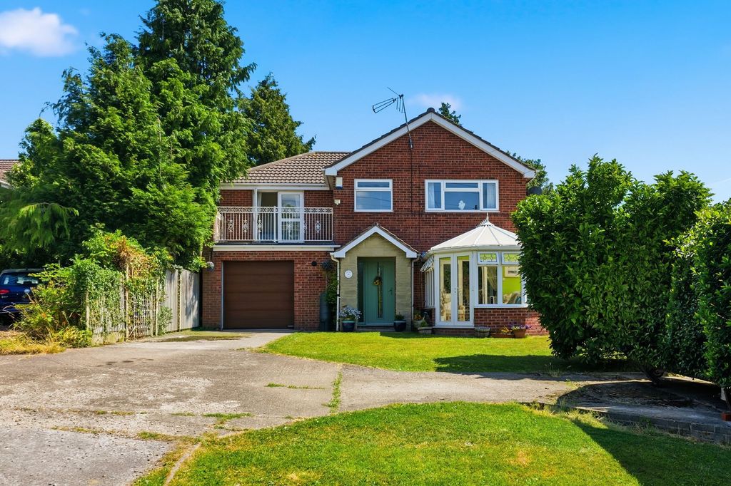 Property photo 1 of 36