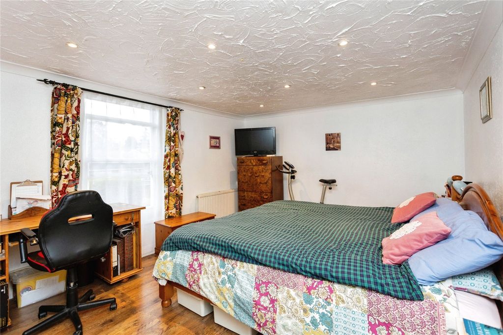 Property photo 3 of 17 Picture No. 03