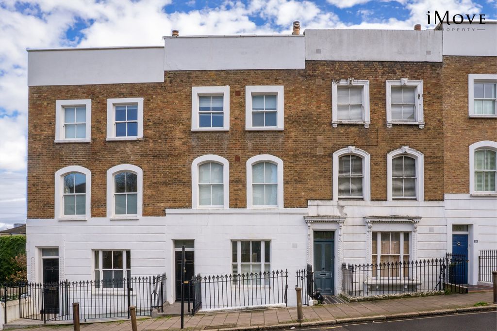 Property photo 3 of 26