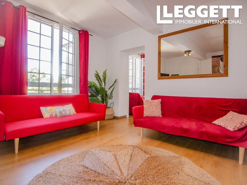 Property photo 1 of 10