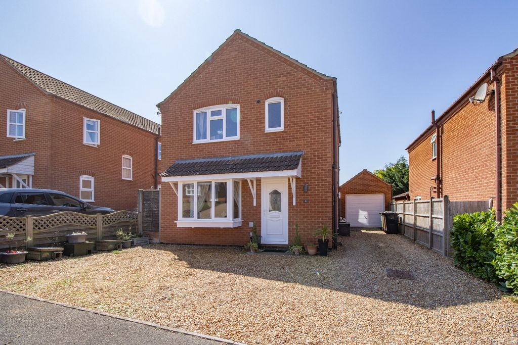 Property photo 1 of 18 4394270