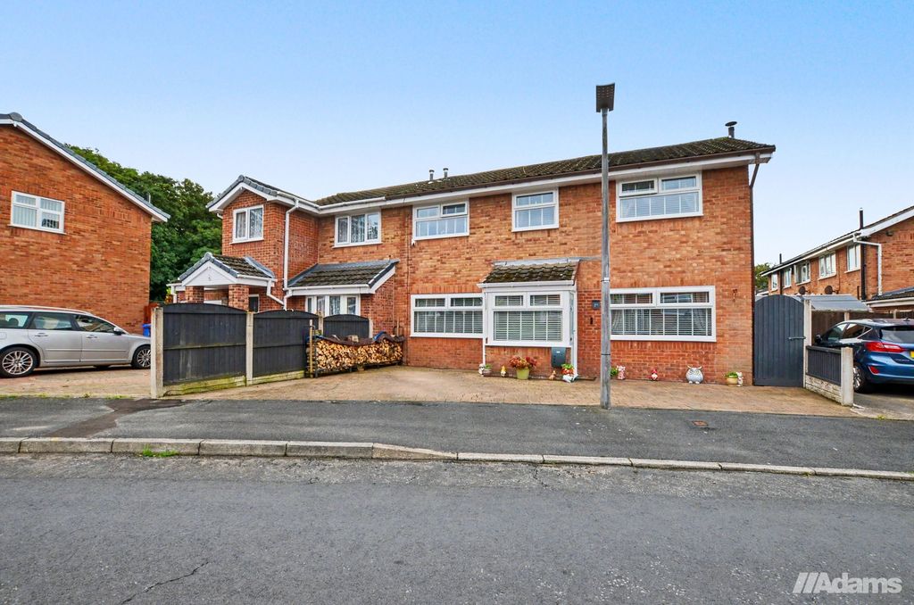 Property photo 1 of 31