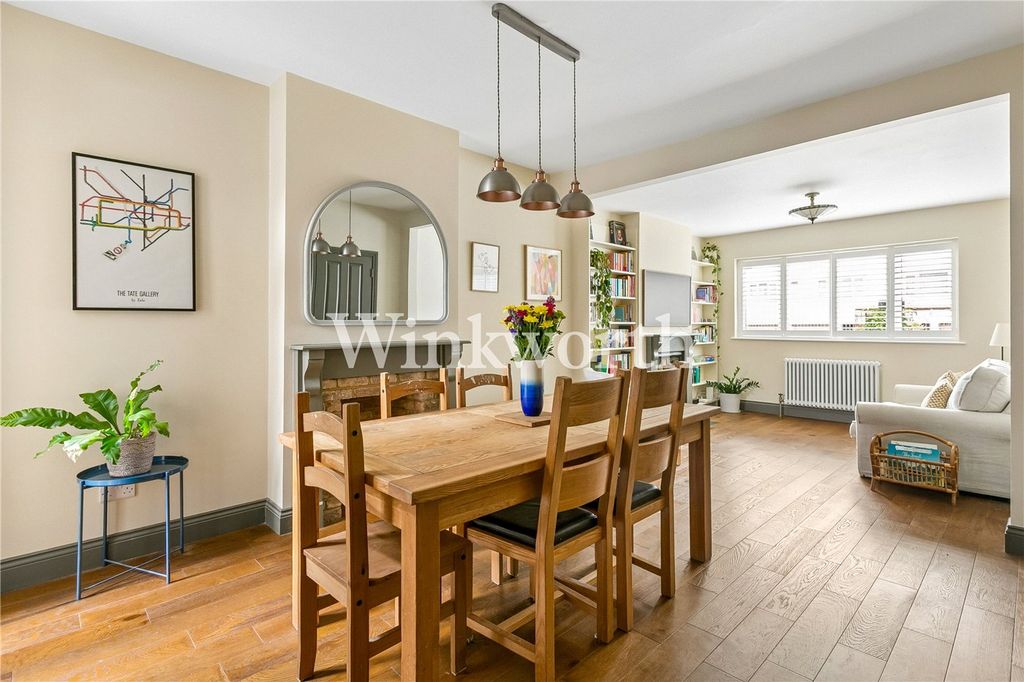Property photo 1 of 17 Picture No. 20