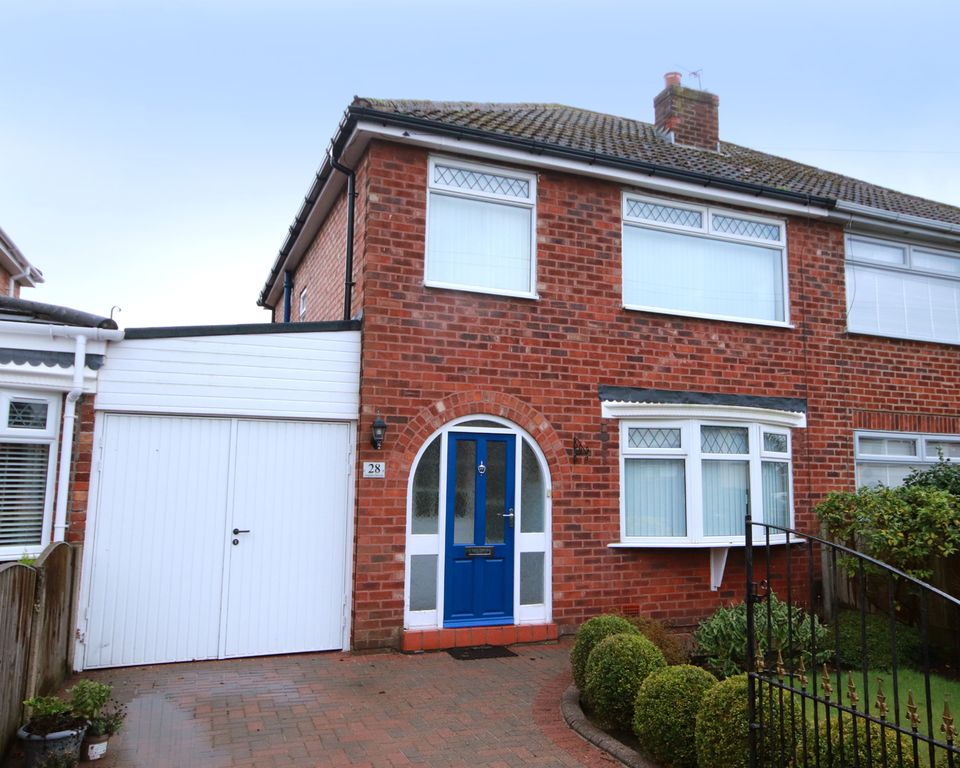 Property photo 1 of 17