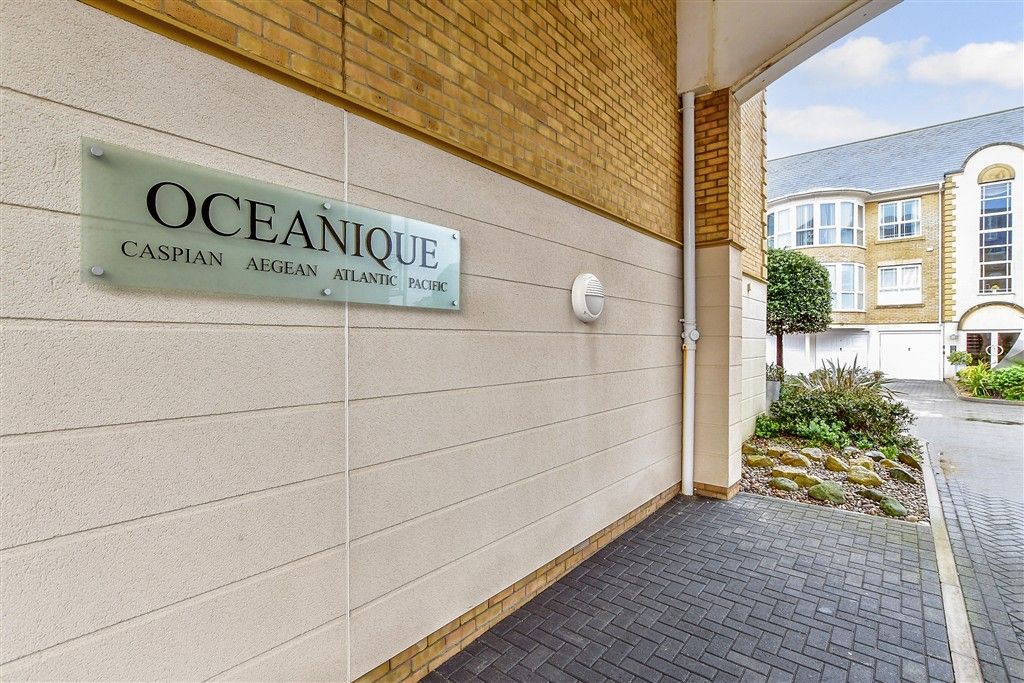 Property photo 2 of 13 External Lifestyle Photograph