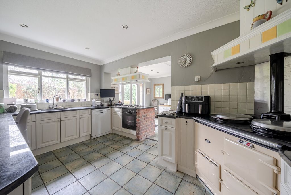 Property photo 2 of 21 Picture 2