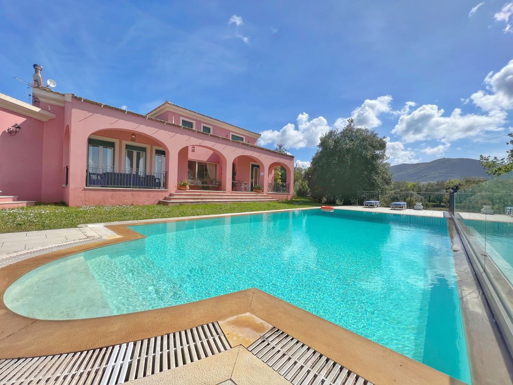 Property photo 1 of 21 Pool Terrace
