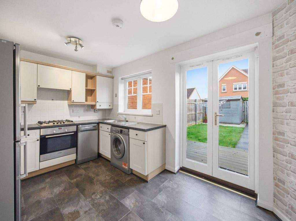 Property photo 3 of 16 Picture 3