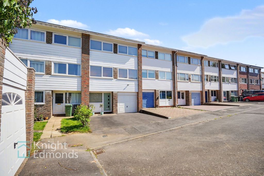 Property photo 1 of 23 Exterior