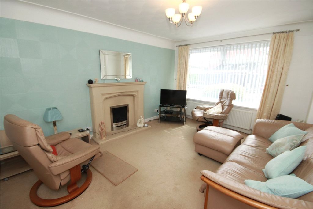 Property photo 3 of 15 Picture No. 14
