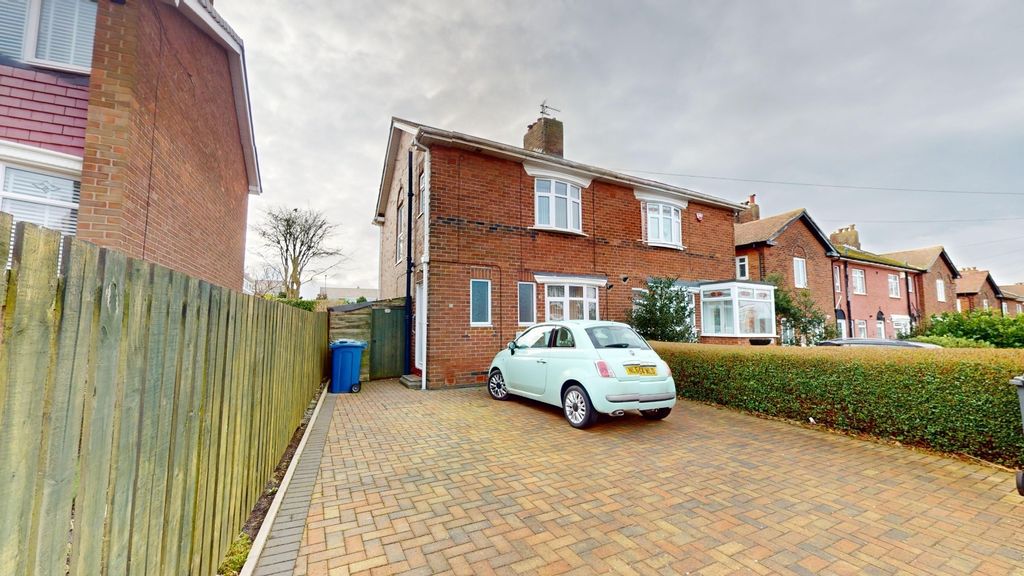 Property photo 1 of 28 5588720
