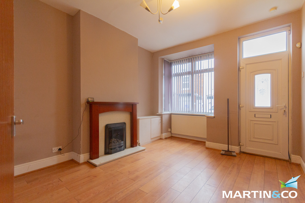 Property photo 2 of 9