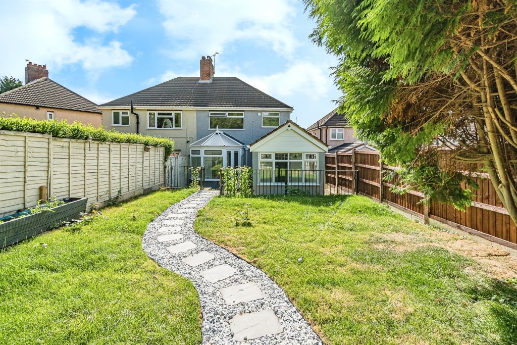 Property photo 2 of 17