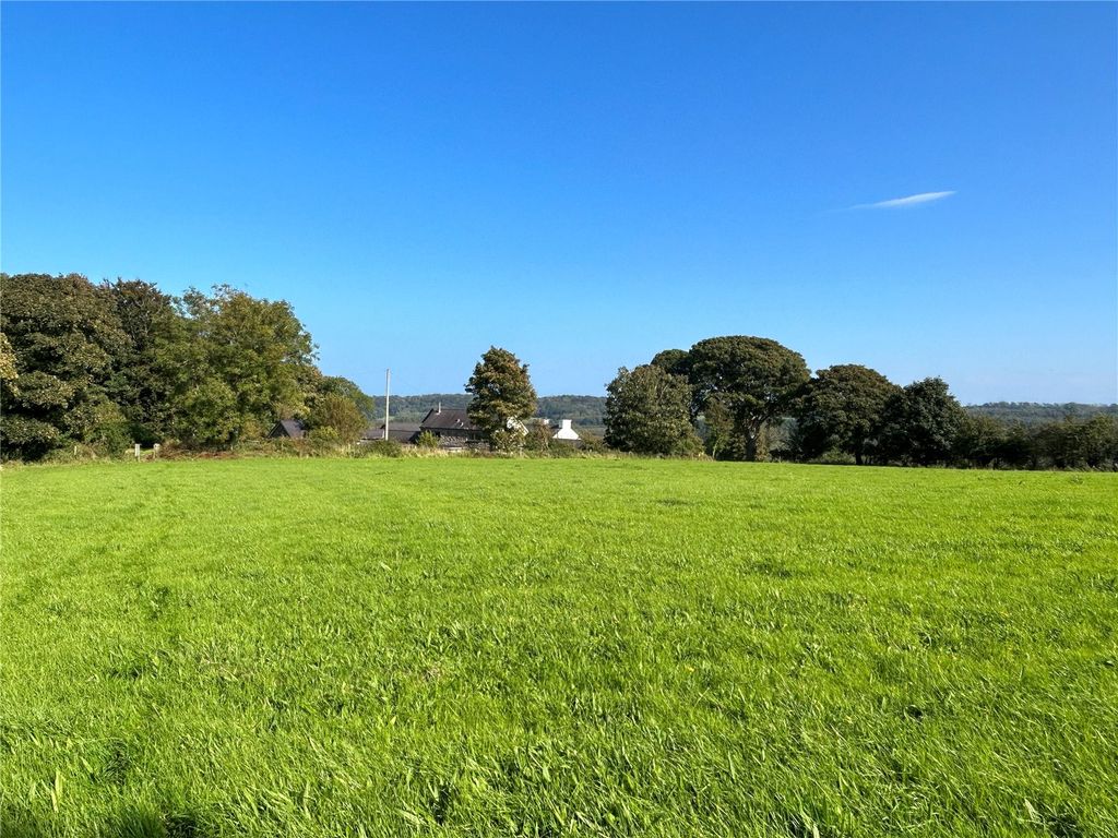 Property photo 2 of 23 Picture No. 16