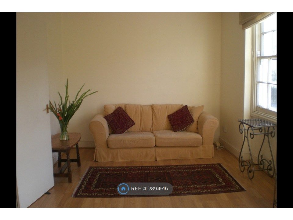 Property photo 3 of 10 Lounge Kitchen Open Plan