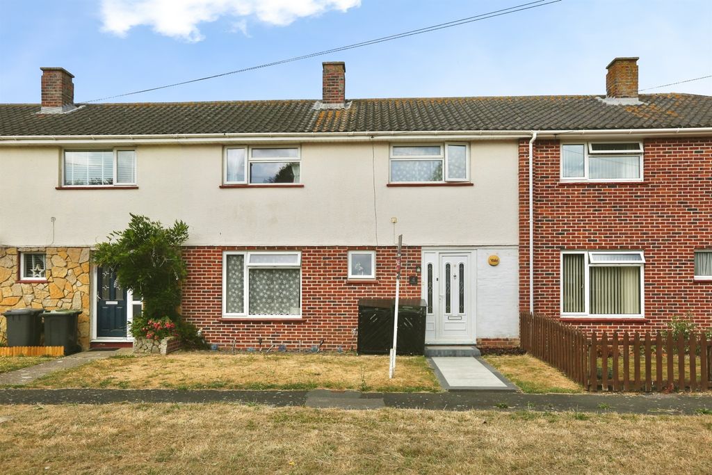 Property photo 1 of 13