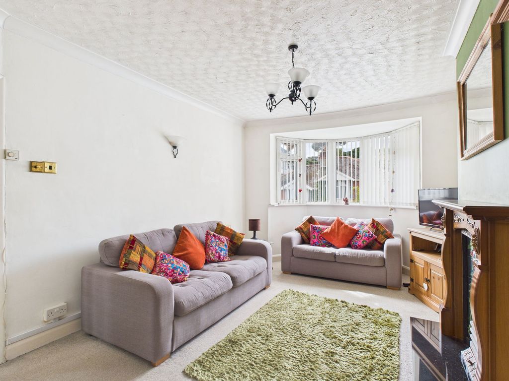 Property photo 3 of 15