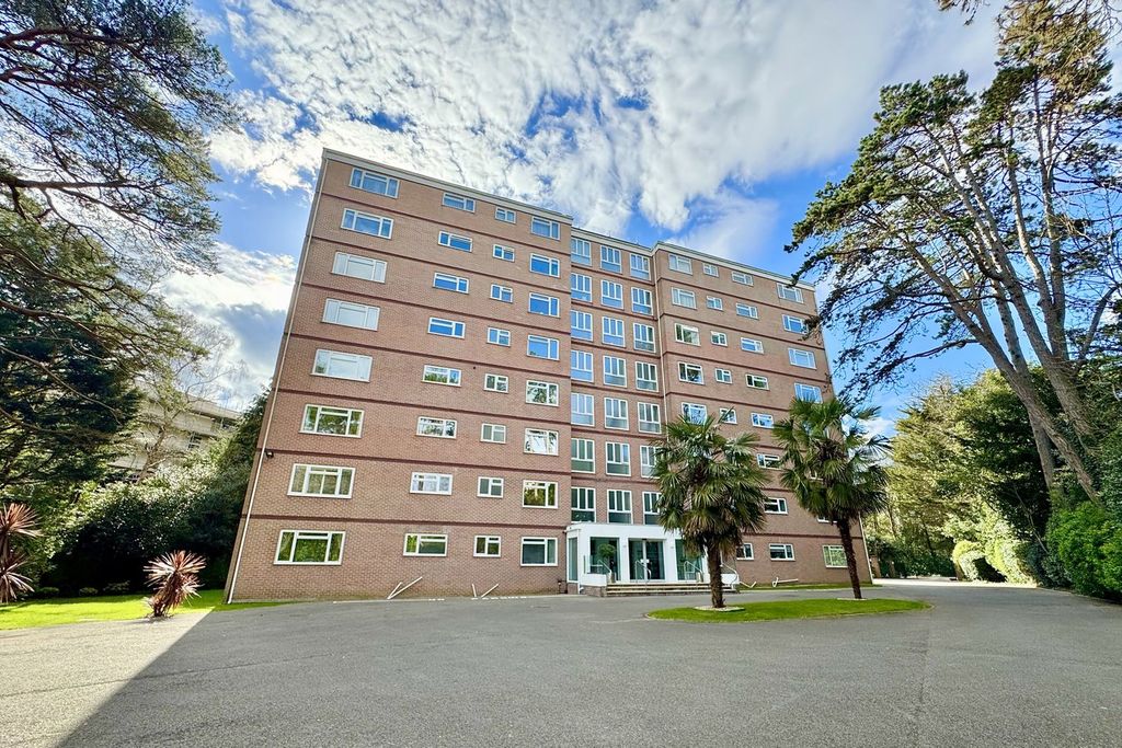 Additional image 25 of 4 bed flat for saleWestern Road, Branksome Park, Poole BH13