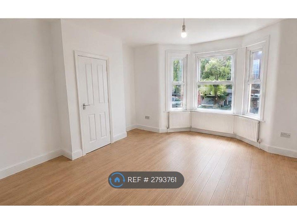Property photo 3 of 4