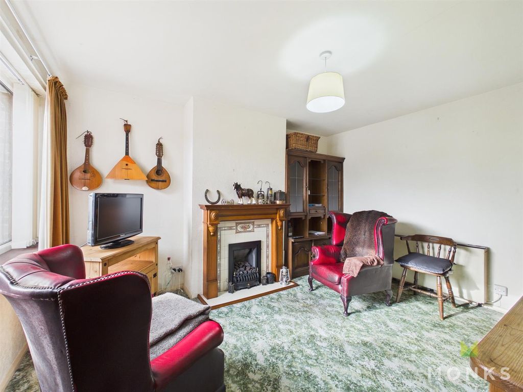 Property photo 2 of 16 Cam01420G0-Pr0840-Still001.Jpg